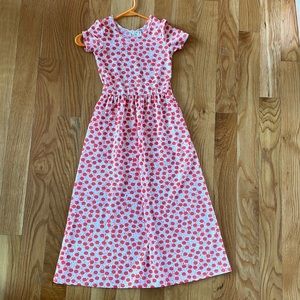 Dot Dot Smile girls dress. Size 5/6. Excellent condition. Hardly worn.  Coral
